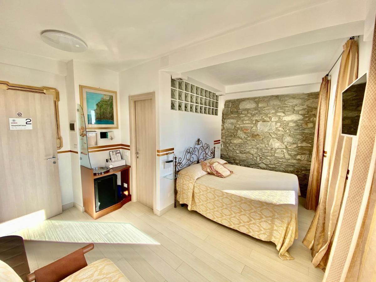 Hotel The Manarola Main Plaza Extérieur photo