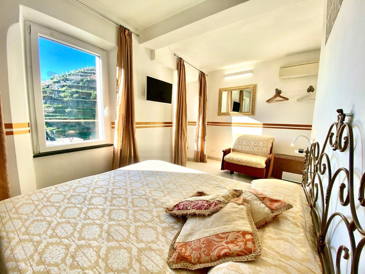 Hotel The Manarola Main Plaza Extérieur photo