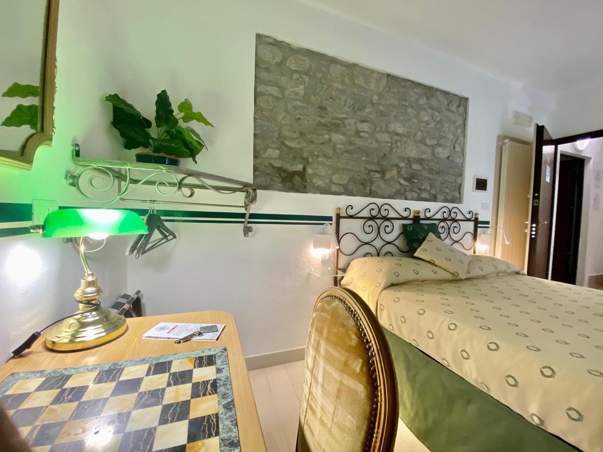 Hotel The Manarola Main Plaza Extérieur photo